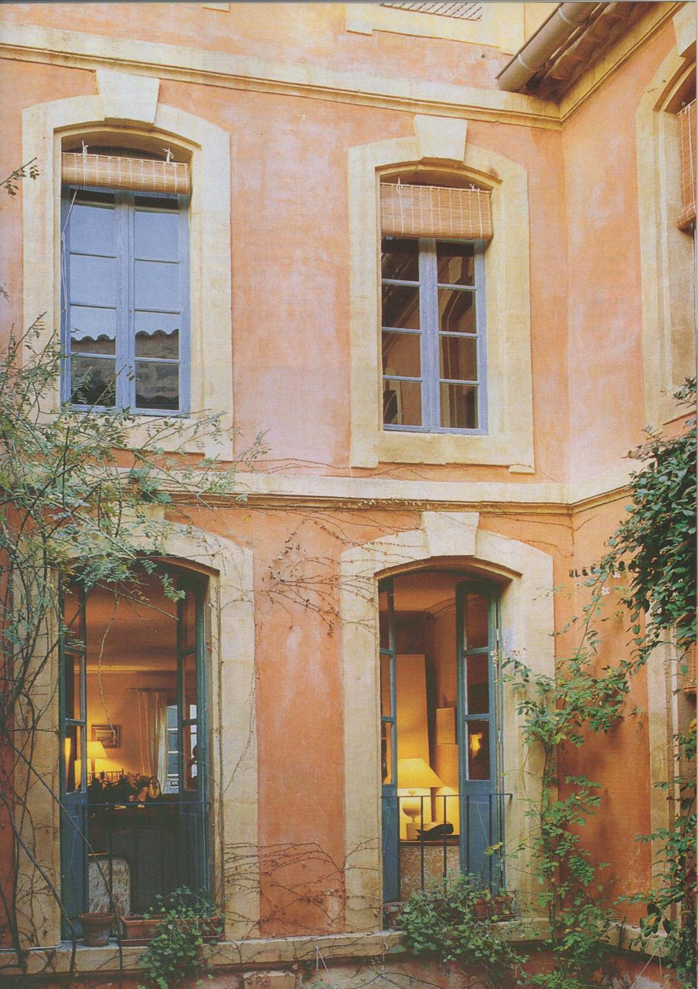 Rue Du Chateau Tarascon Buitenkant foto